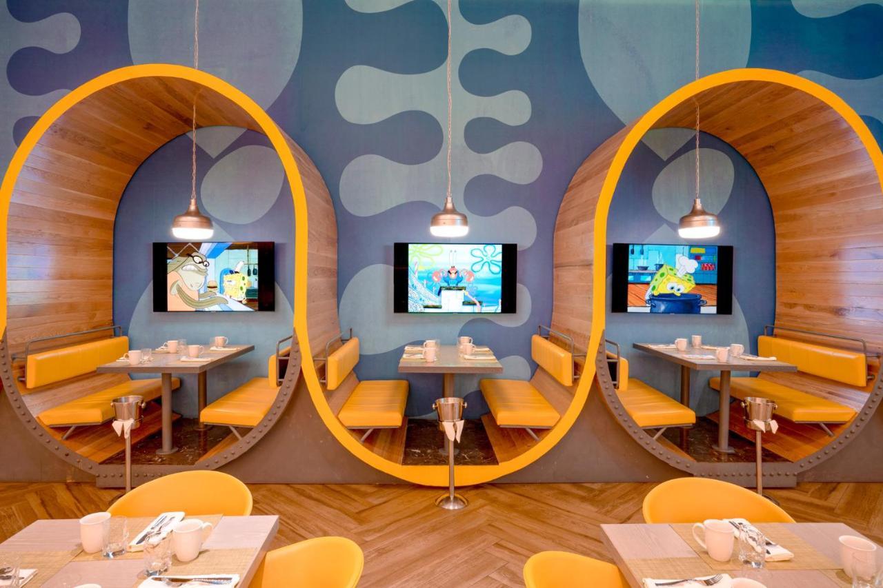 פוארטו מורלוס Nickelodeon Hotels & Resorts Riviera Maya מראה חיצוני תמונה The interior of a Burger King in the United States