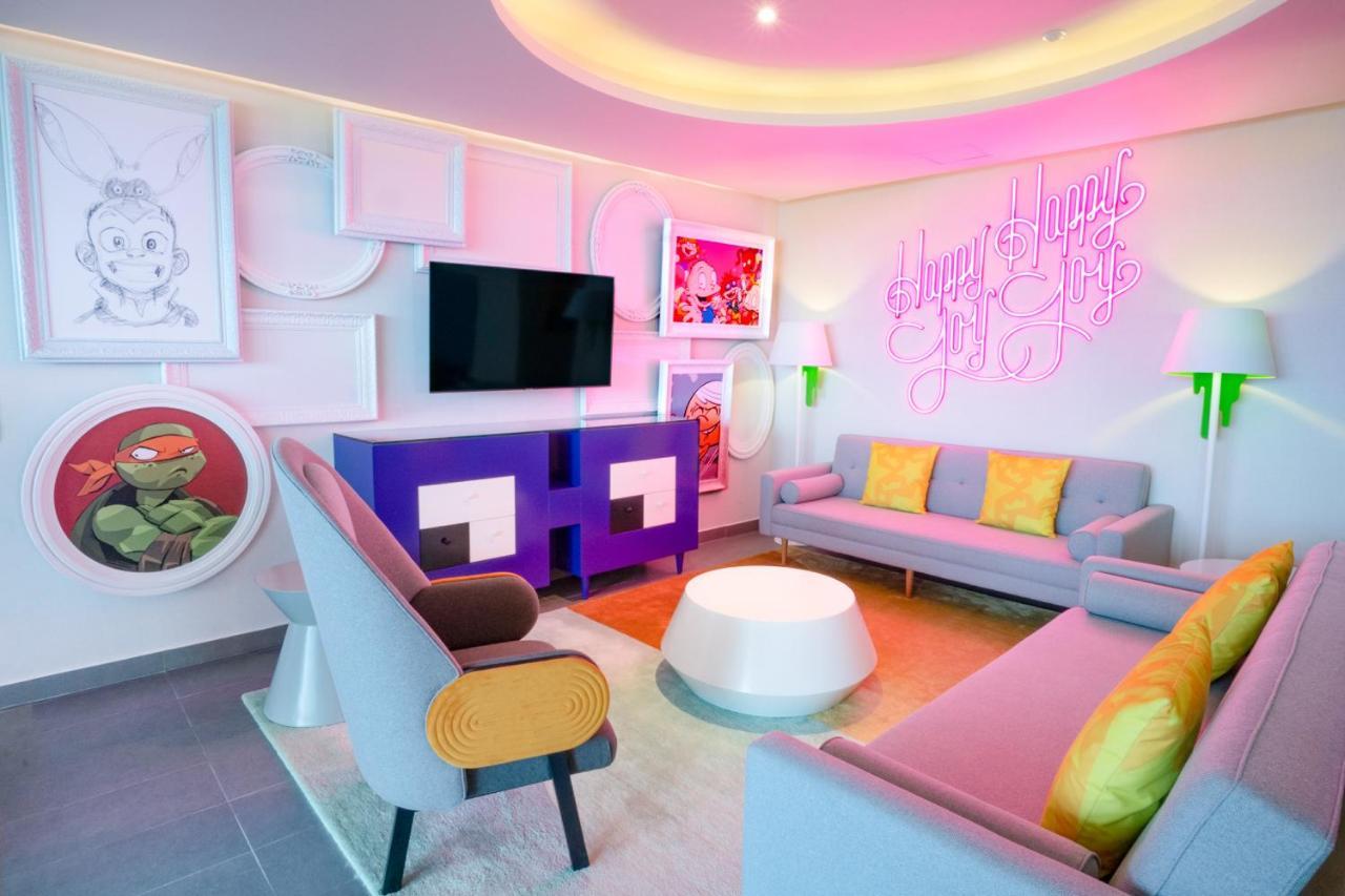 פוארטו מורלוס Nickelodeon Hotels & Resorts Riviera Maya מראה חיצוני תמונה A suite at the hotel