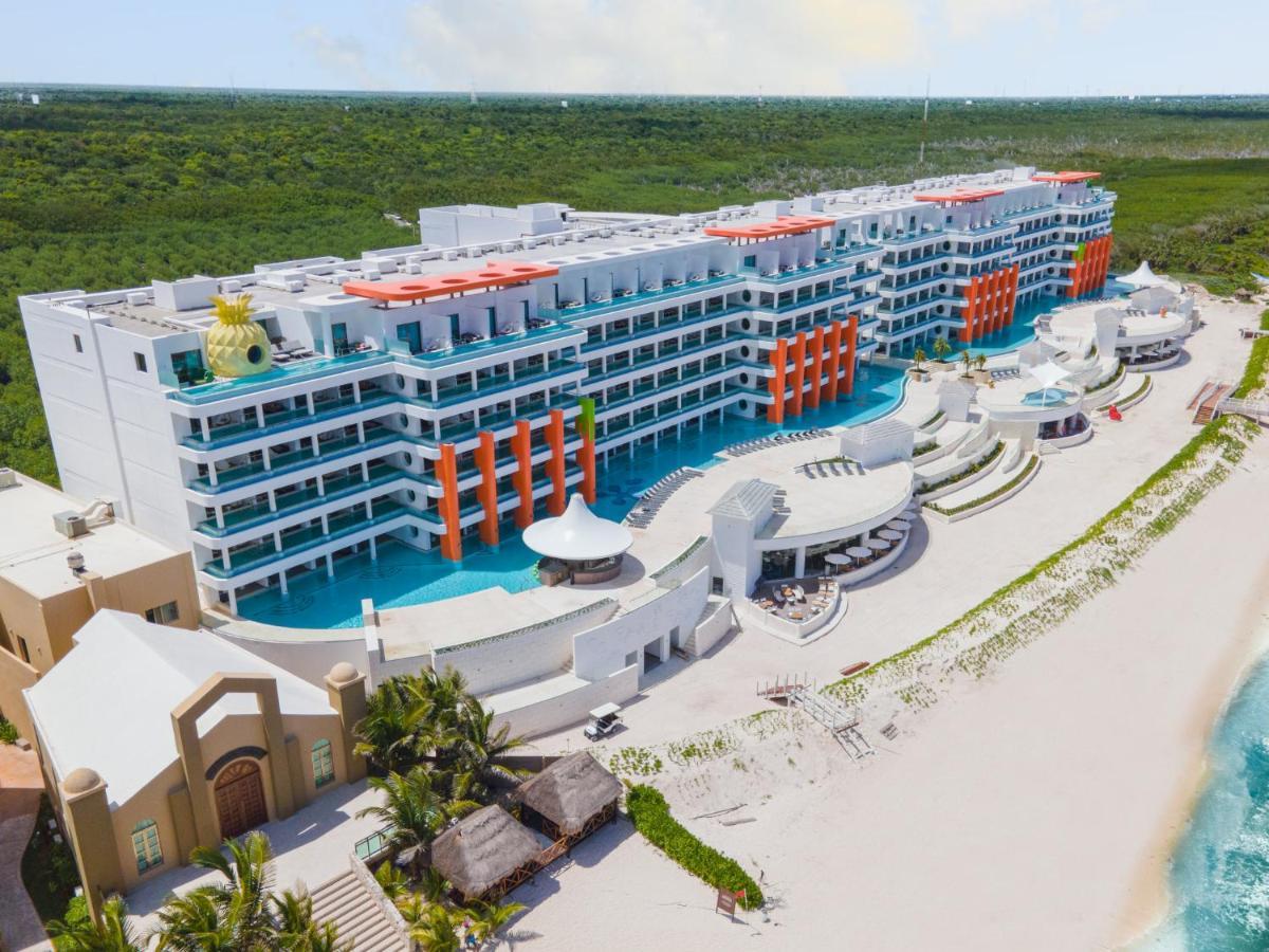 פוארטו מורלוס Nickelodeon Hotels & Resorts Riviera Maya מראה חיצוני תמונה Aerial view of the hotel